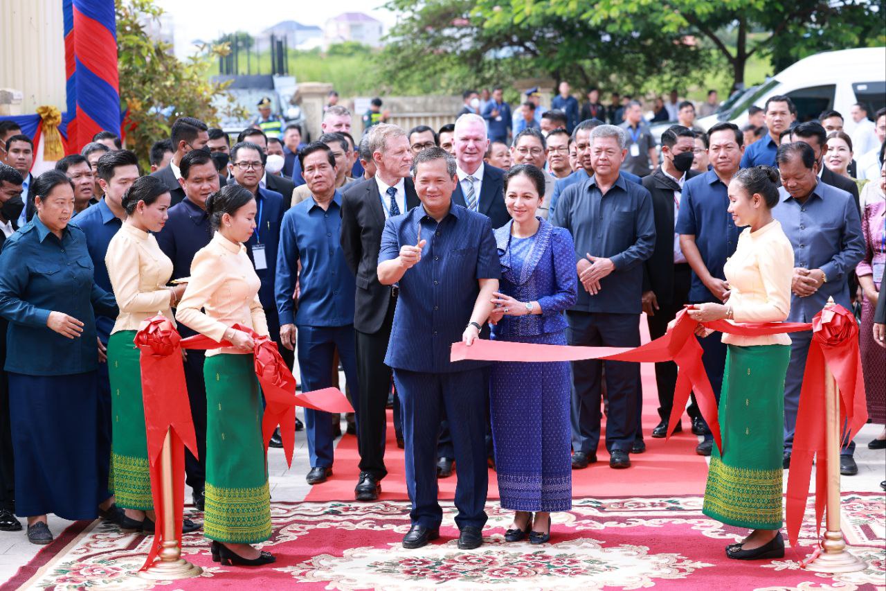 ពិធីសម្ពោធដាក់ឱ្យប្រើប្រាស់ជាផ្លូវការ មជ្ឈមណ្ឌលផ្កាឈូក អង្គភាពការពារកុមារ នៃអង្គការមូលនិធិកុមារកម្ពុជា